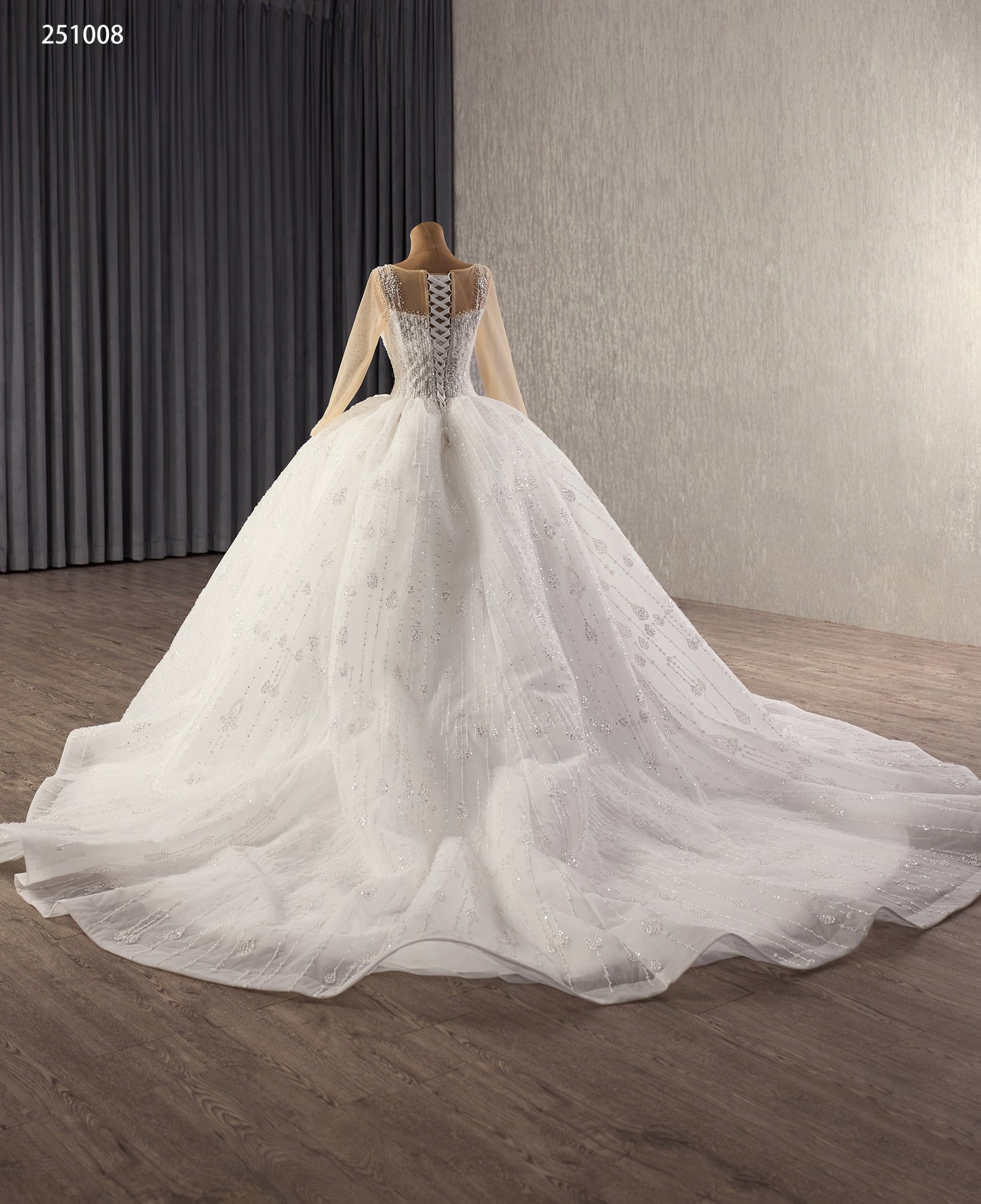 Muslim Design Wedding Dress with Long Sleeves Beading Laces 251008