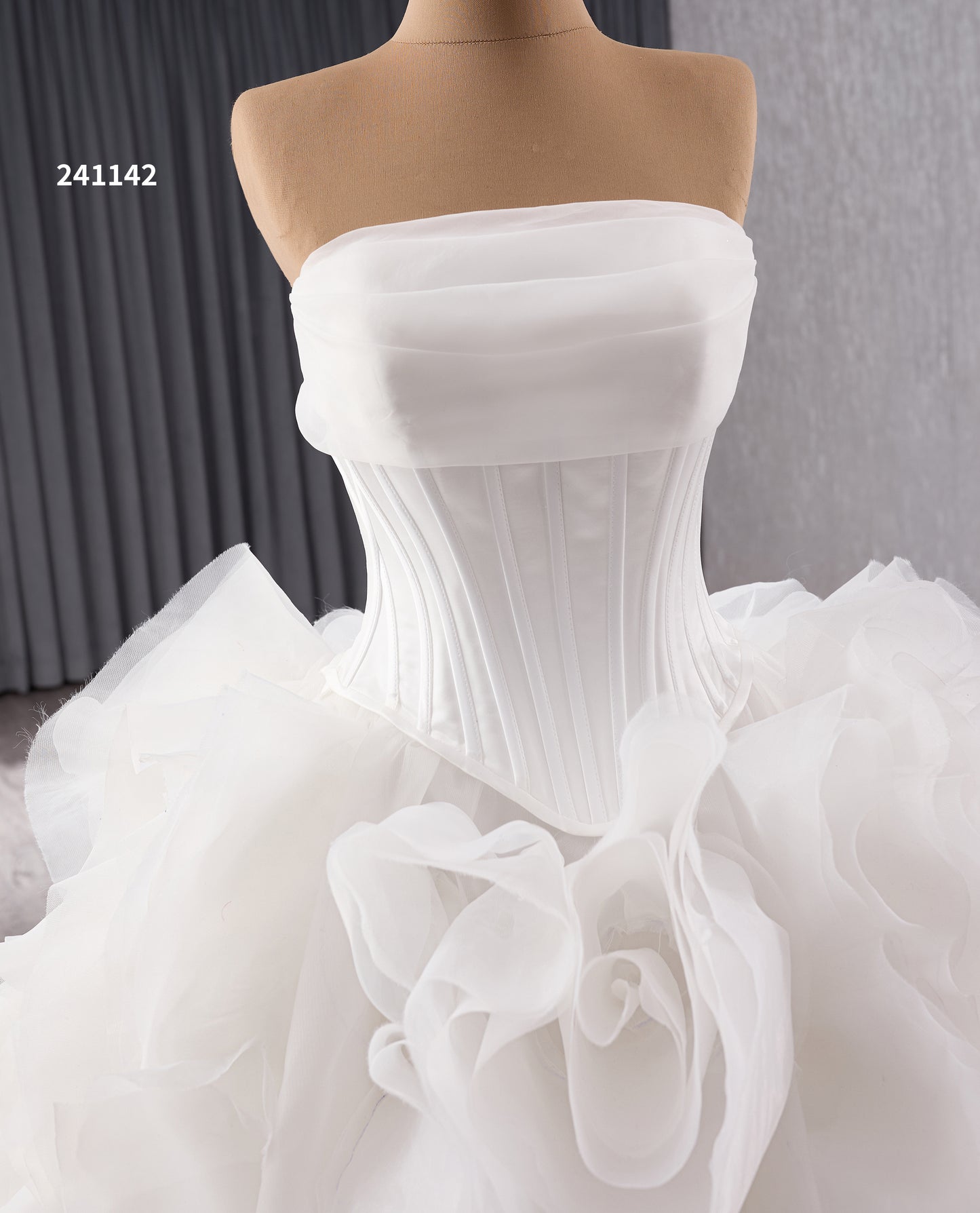 Organza Floral Pleats Wedding Dress for Bridal 241142