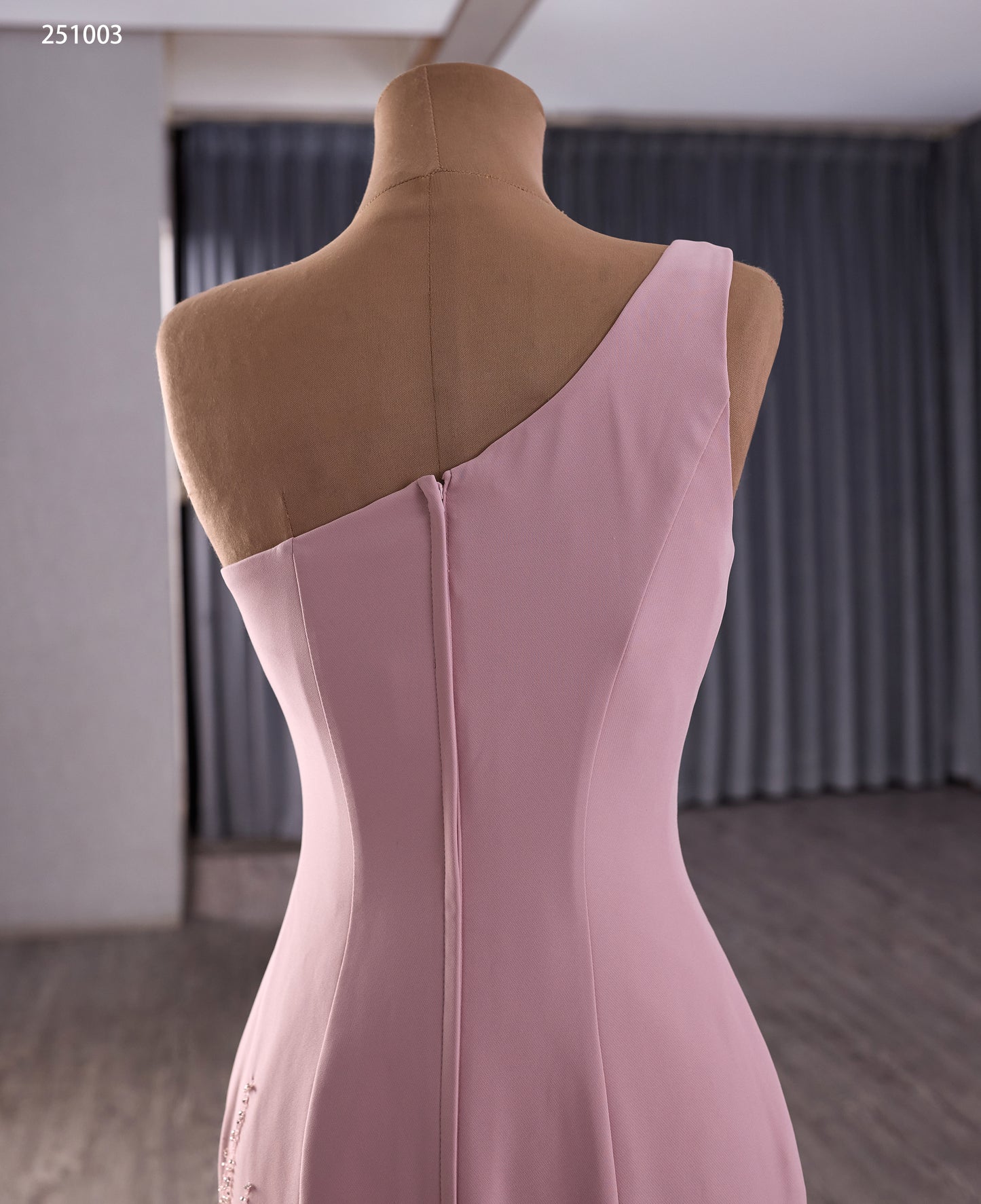 Elegant One-Shoulder Pink Mermaid Gown with Sequins and Flowing Train 251003