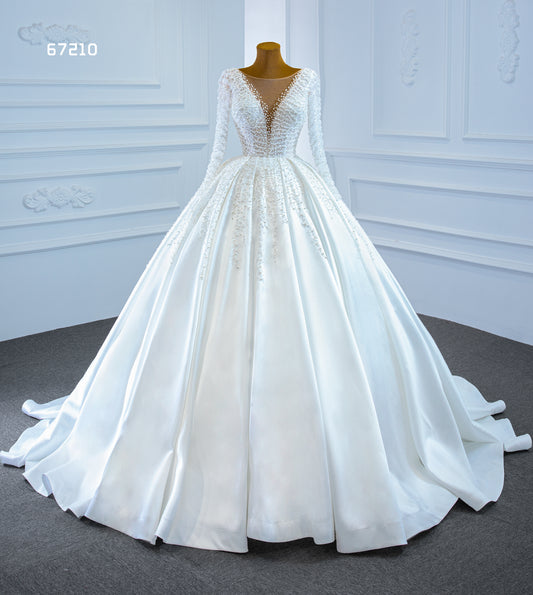 Pearls Deep V Neckline Qualified Wedding Dress 67210