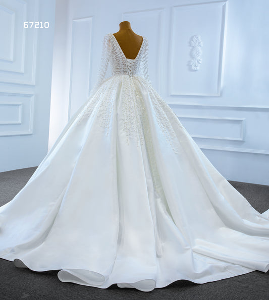Pearls Deep V Neckline Qualified Wedding Dress 67210