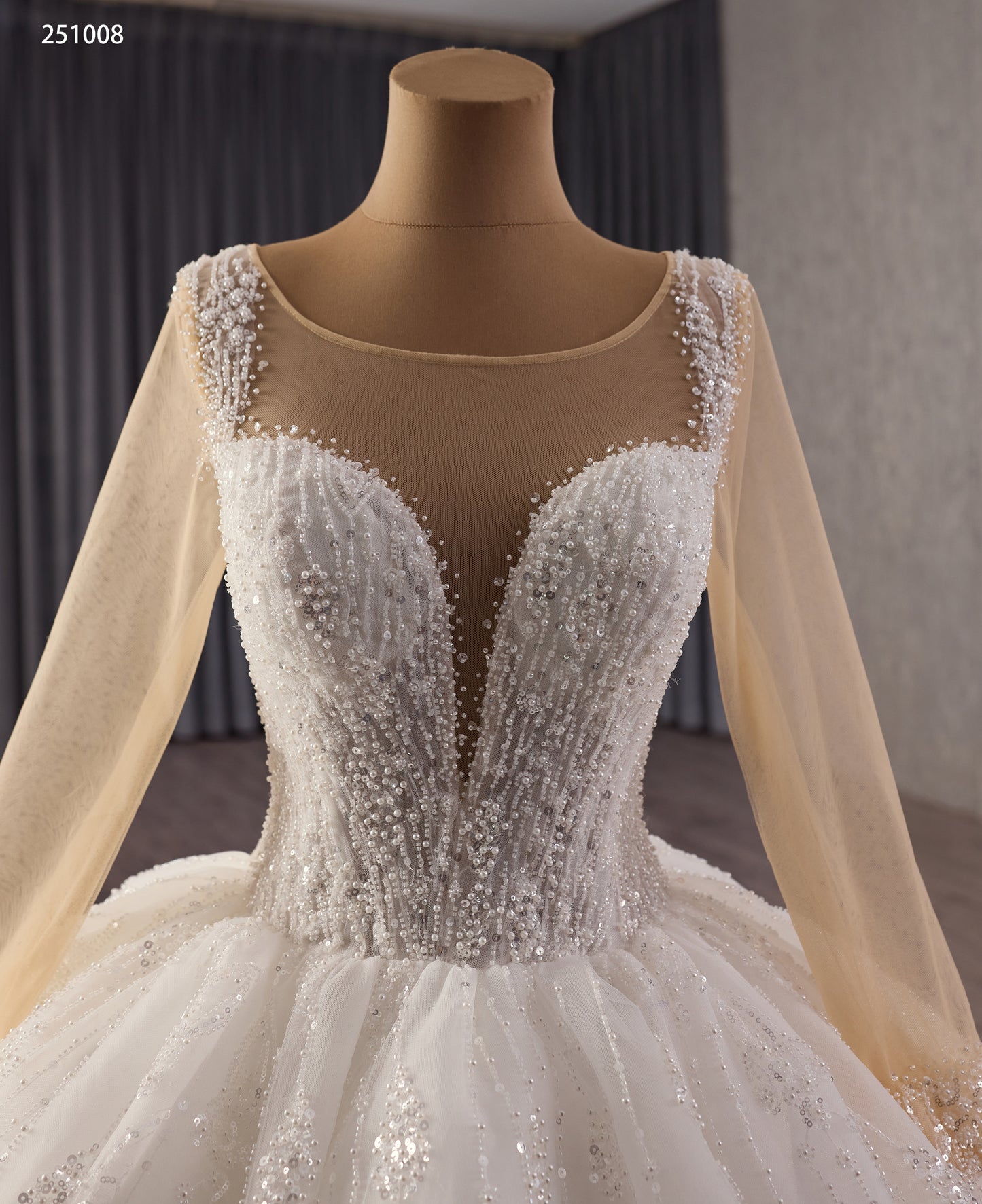 Muslim Design Wedding Dress with Long Sleeves Beading Laces 251008