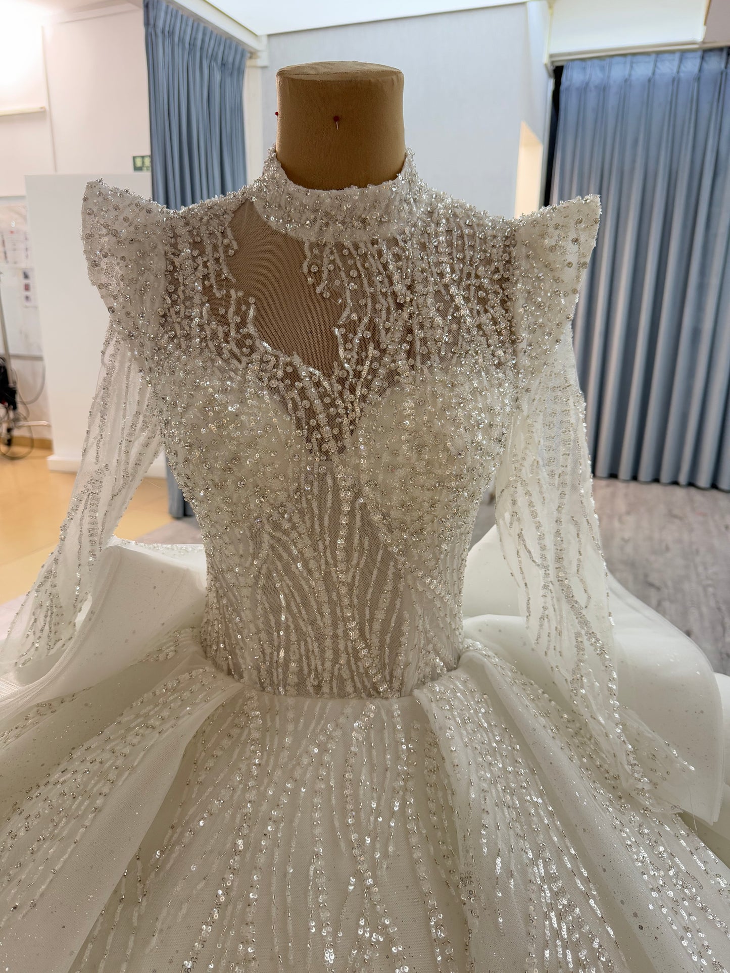 Long Sleeves High Neckline Wedding Gown Bridal Dress 241149